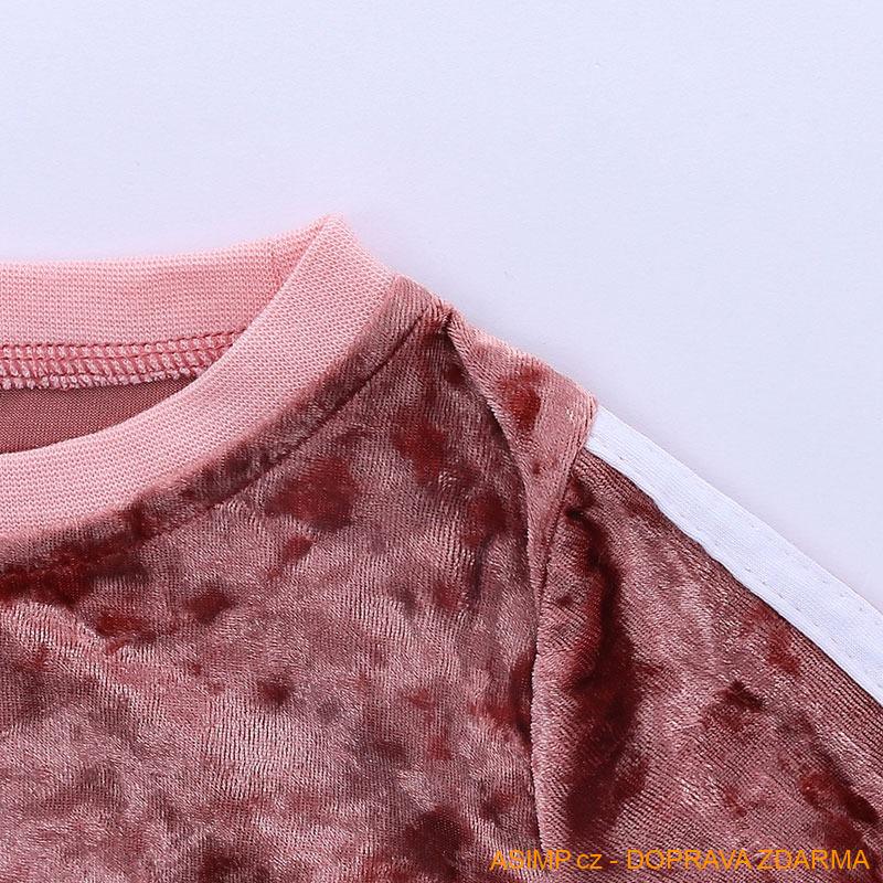 Dívčí sportovní souprava / A-001927c